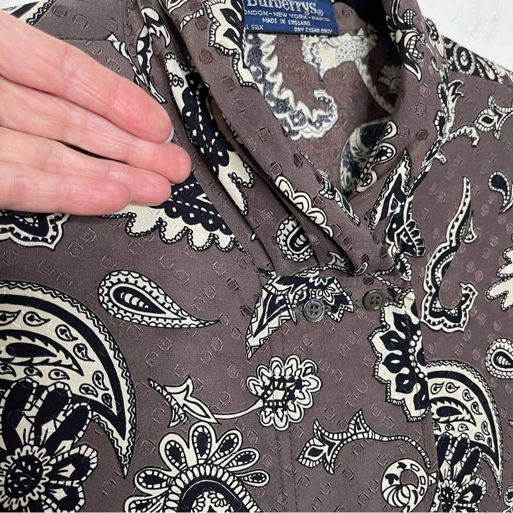 VTG Burberrys Regular Fit Paisley Silk Shirt Y2K quiet luxury - Picture 2 of 10